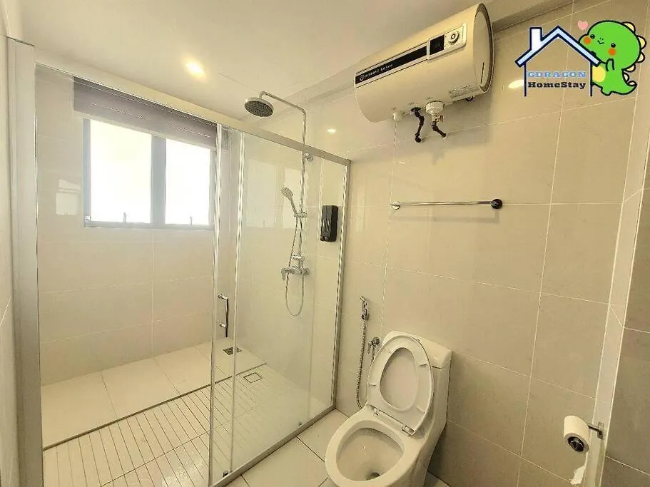 4Br High Floor Unblock Seaview Danga Bay Lovell By Gdragon Homestay Johor Bahru 0*,  Malezya
